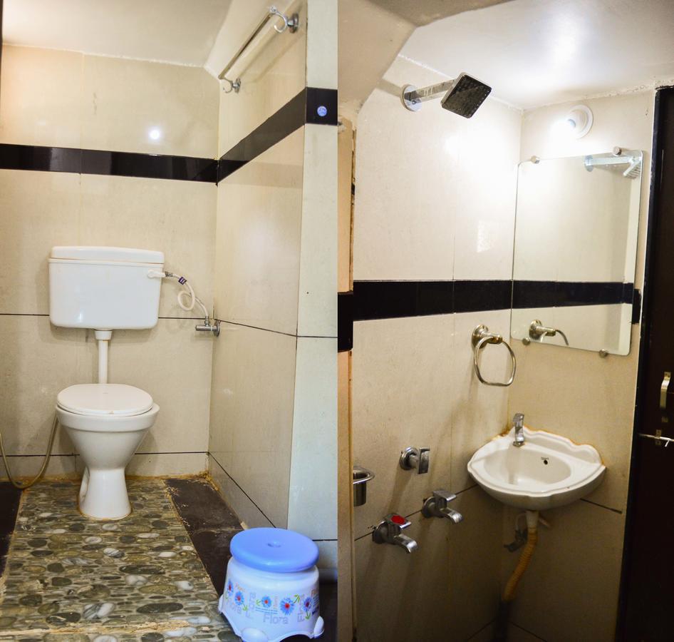 Hotel Shree Dwarkadhish Palace Uddzsaín Kültér fotó